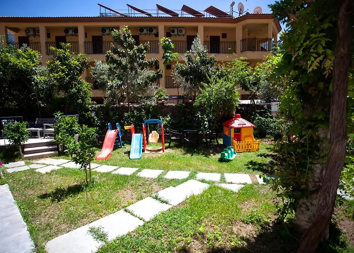 Tokgoz Butik Hotel&apartment מלון דירות 3*